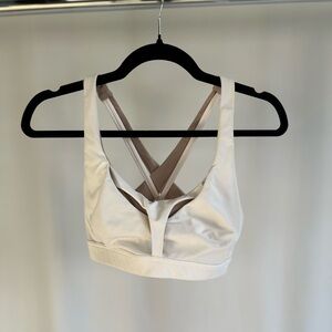 Lululemon stash it all bra